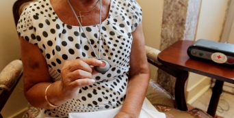 A&ccedil;ores com servi&ccedil;o de Teleassist&ecirc;ncia